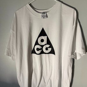 Men's Nike ACG White T-shirt size XL
